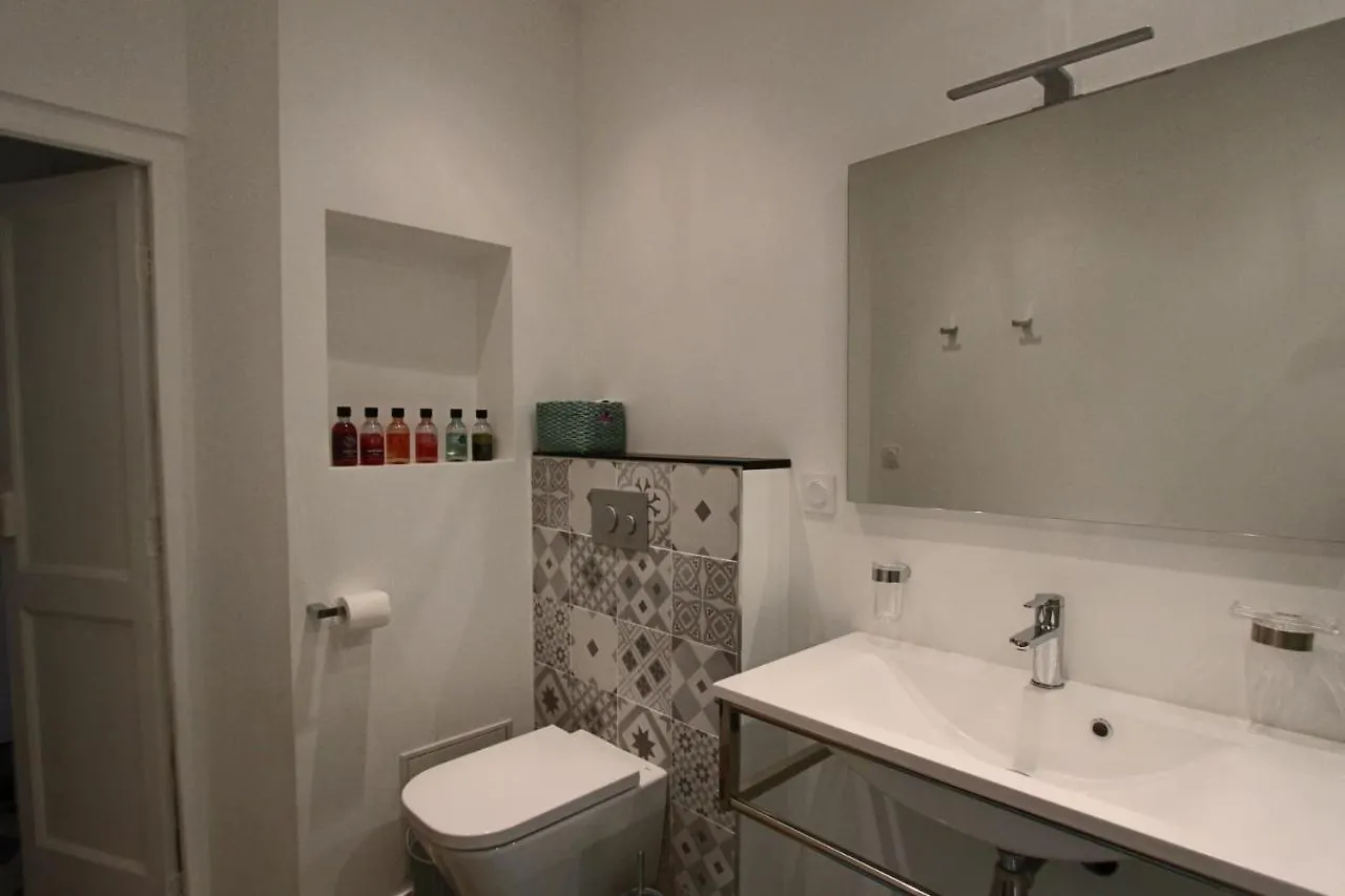 Appartement Saint Jean ليون 0*,  فرنسا